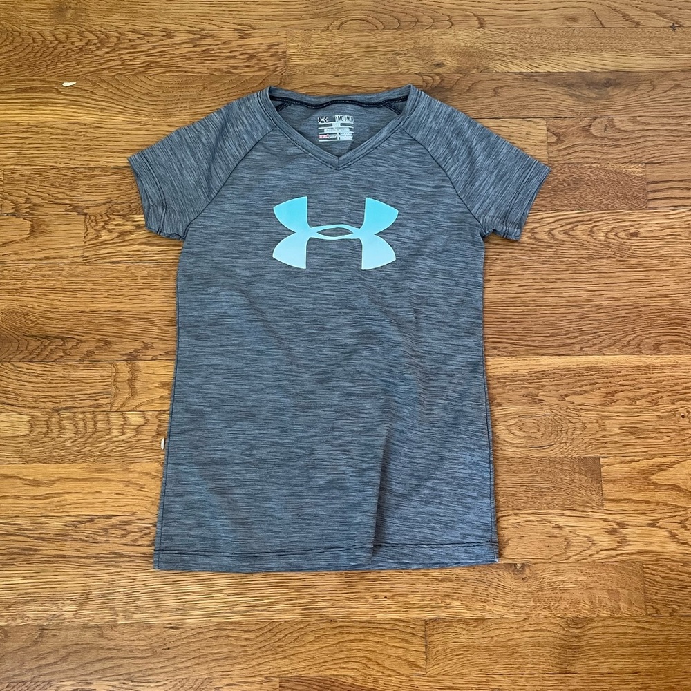 Under Armour dry fit T shirt
